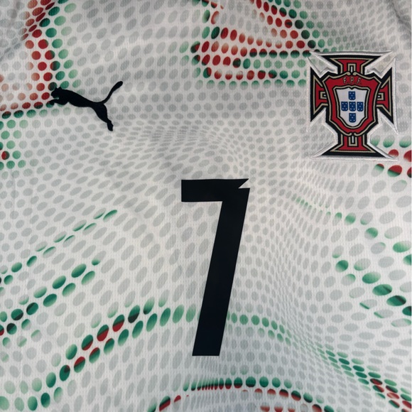 2026 PUMA Men’s Portugal Cristiano Ronaldo 7 White Soccer Jersey NEW WITH TAGS - Picture 3 of 9